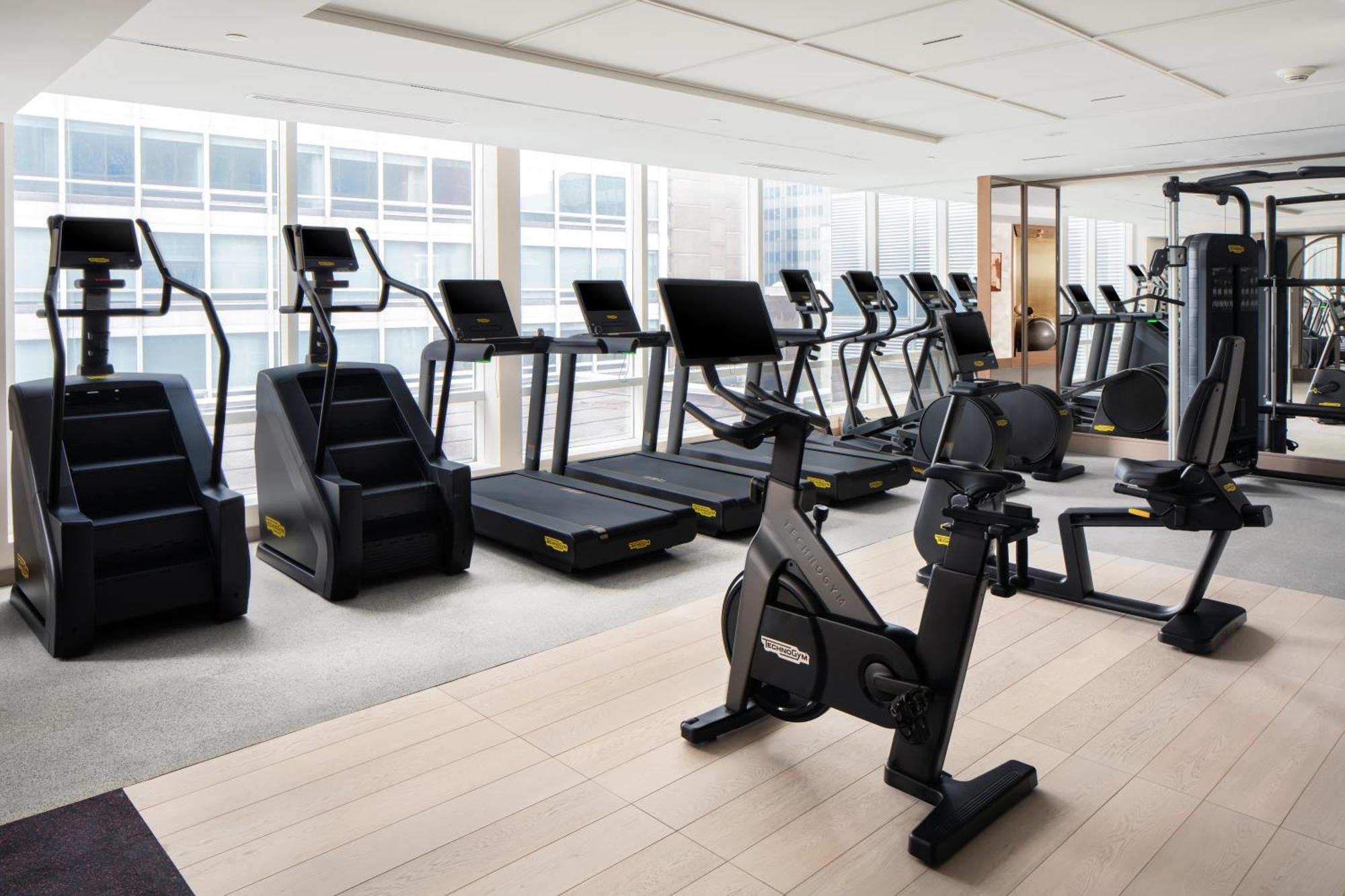 Sofitel Golden Mile Hotel Montreal