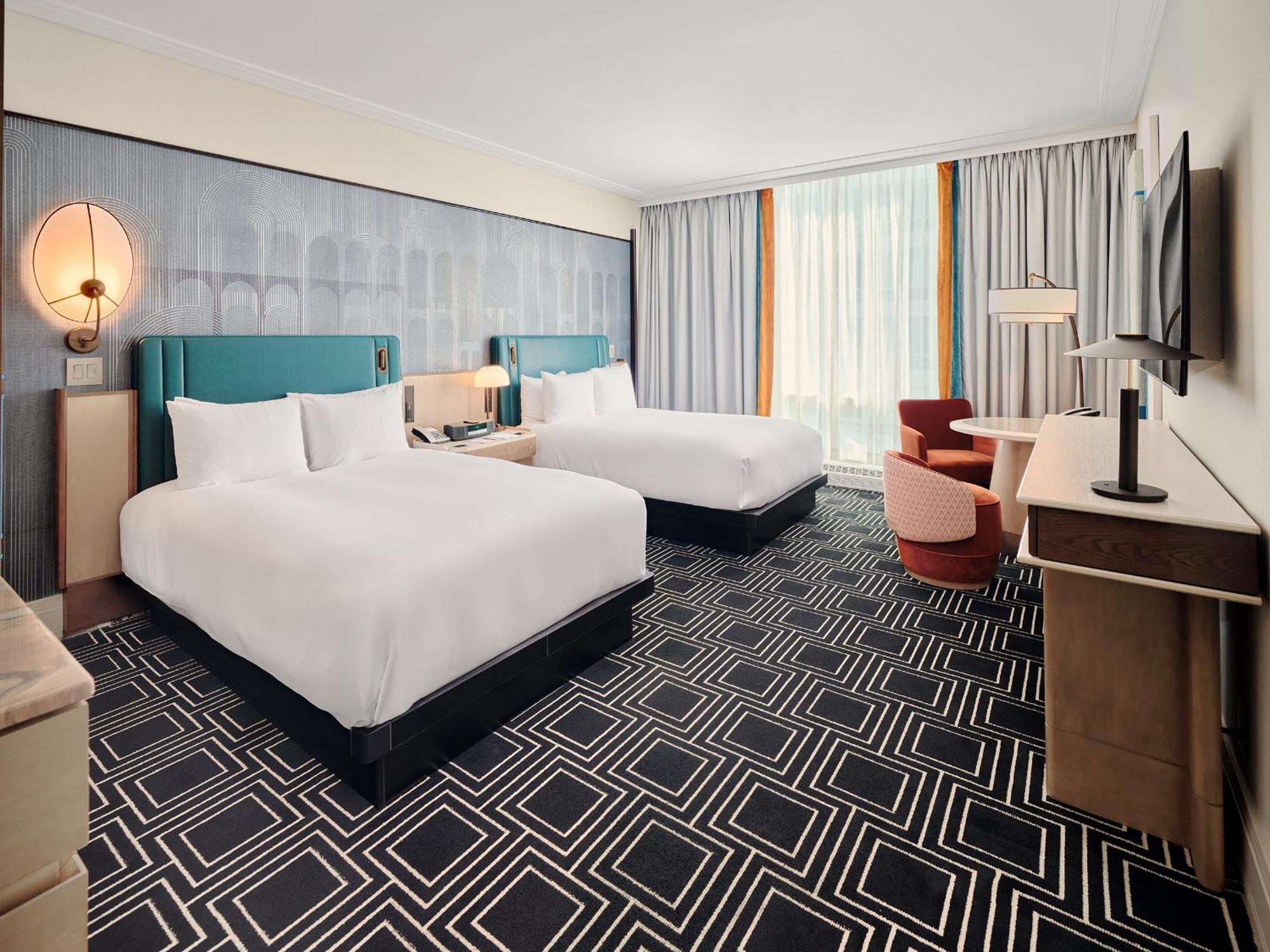 Sofitel Golden Mile Hotel