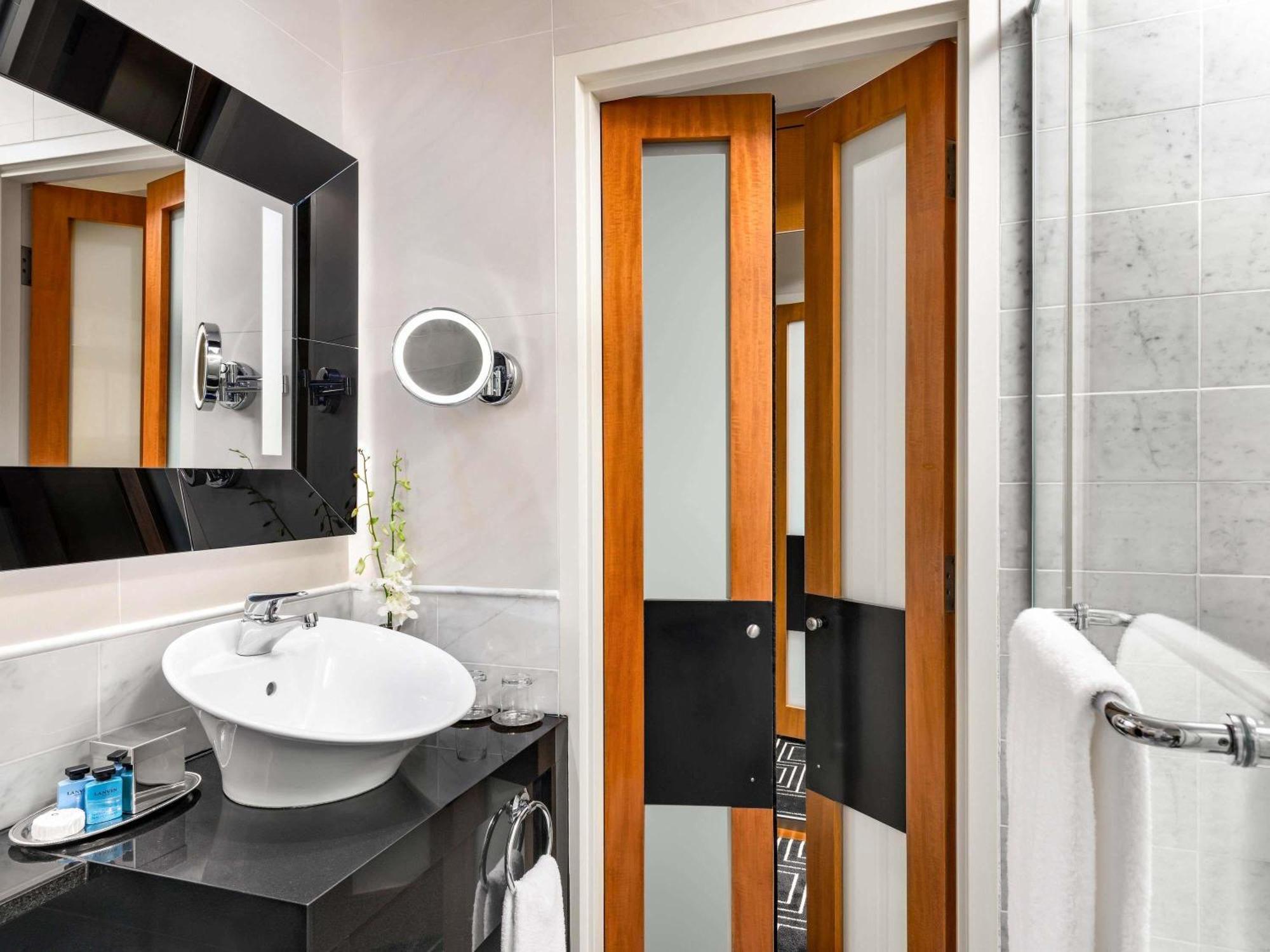 Sofitel Golden Mile Hotel 5*