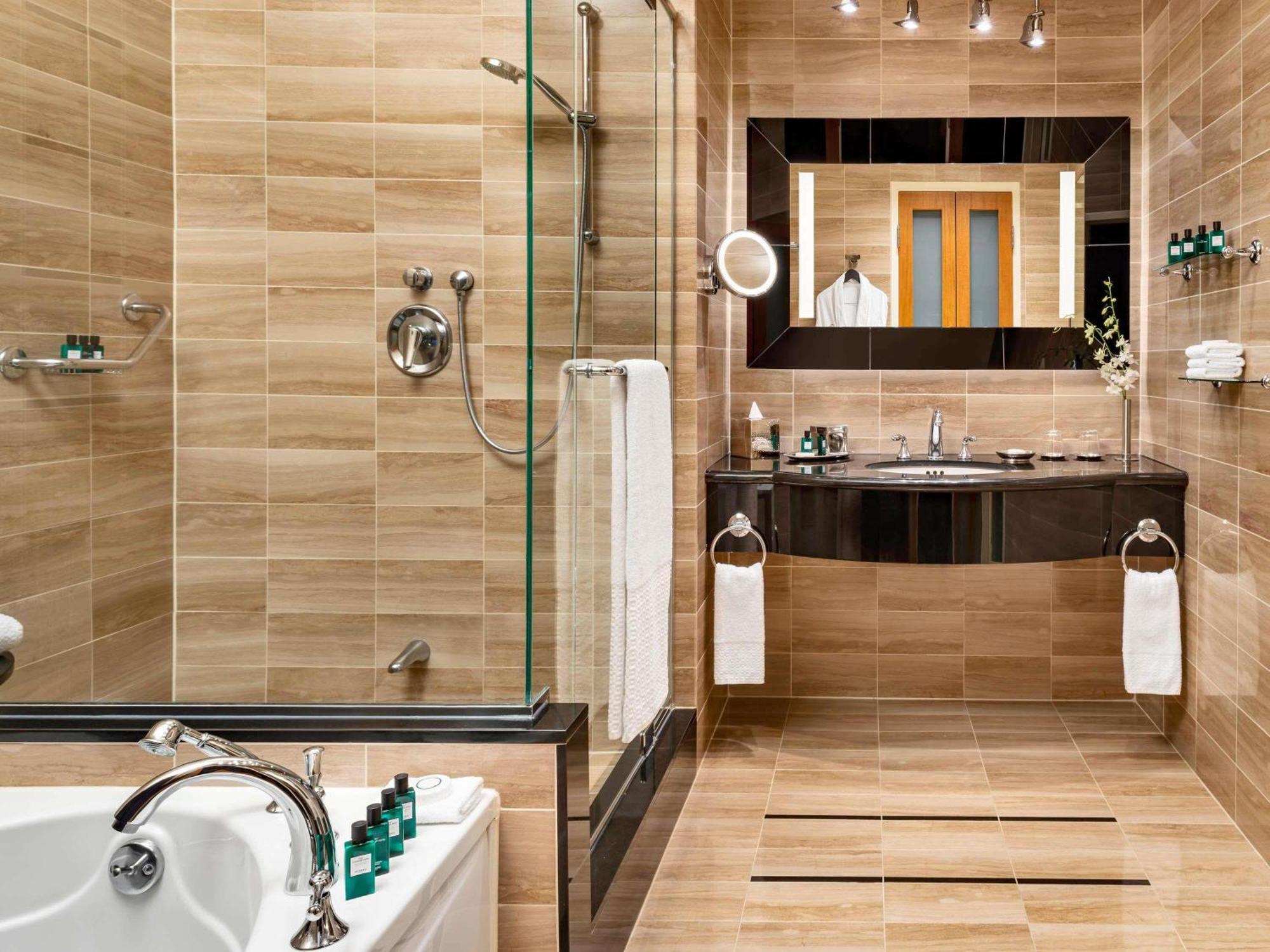 Hotel Sofitel Golden Mile 5*